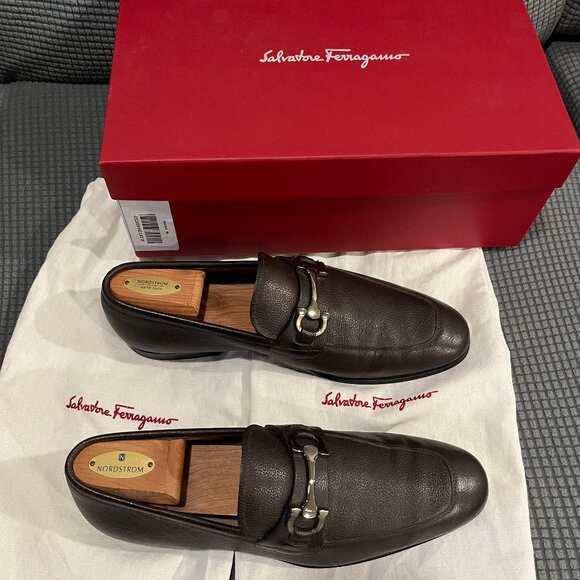 Salvatore Ferragamo Moon Piper Double Gancio Bit Loafer (Men)